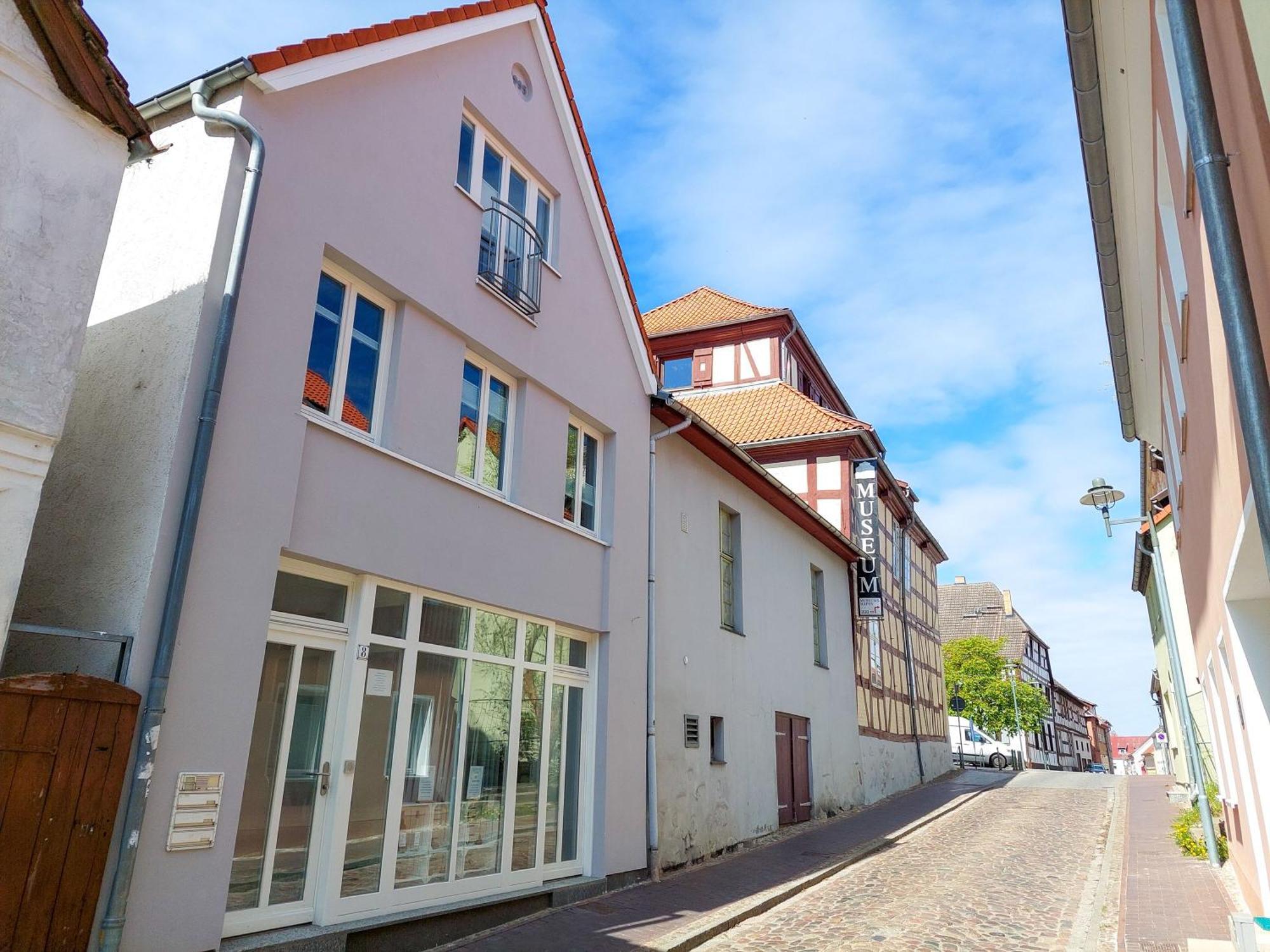 Business-Apartments Im Schuster-Acht Wolgast Exterior foto